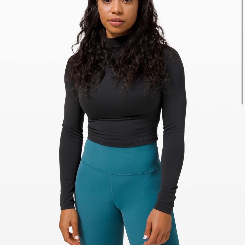 All aligned mock neck long sleeve shirt